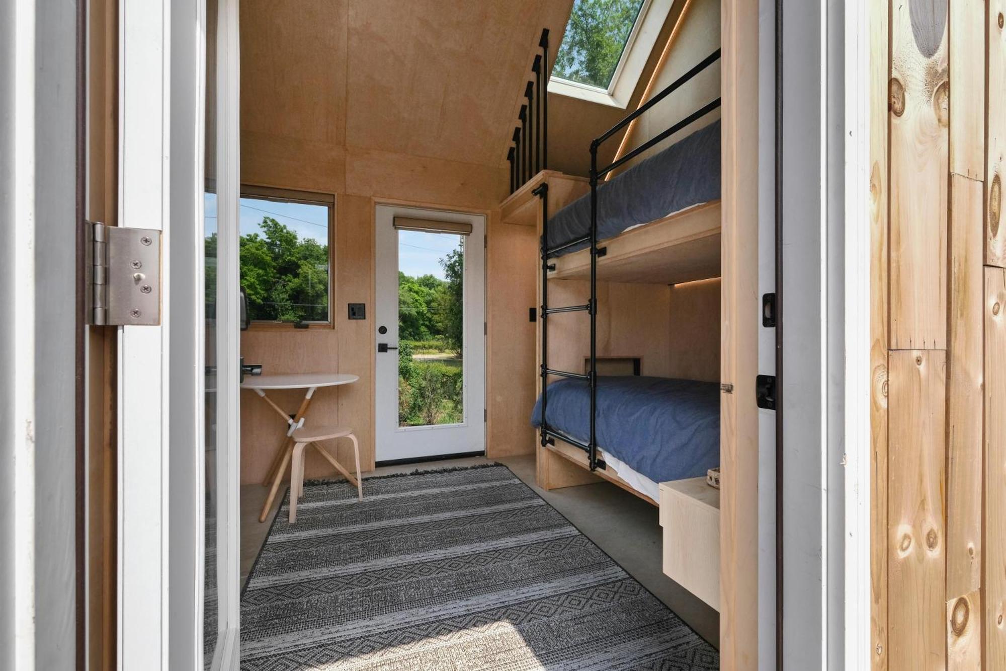 Bunkies- The Hold Villa Ottawa Luaran gambar